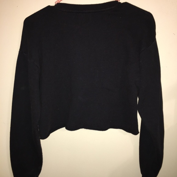 Cropped Crewneck - Picture 2 of 2